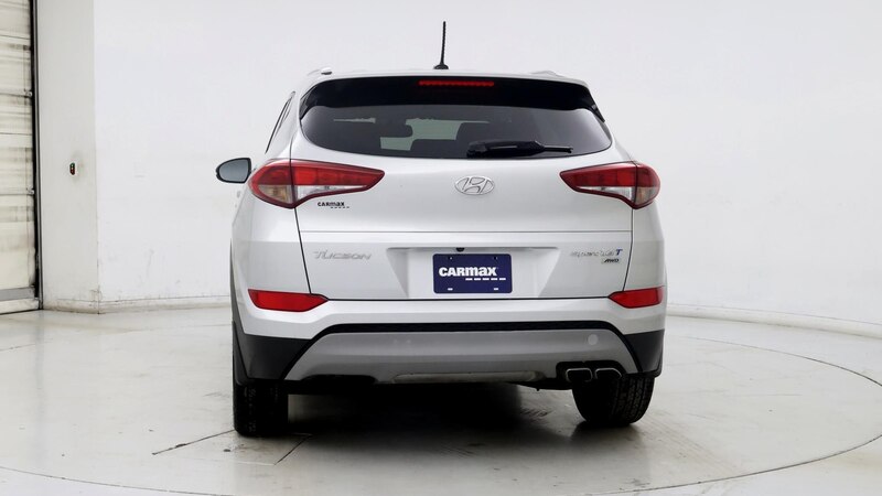 2017 Hyundai Tucson Sport 6