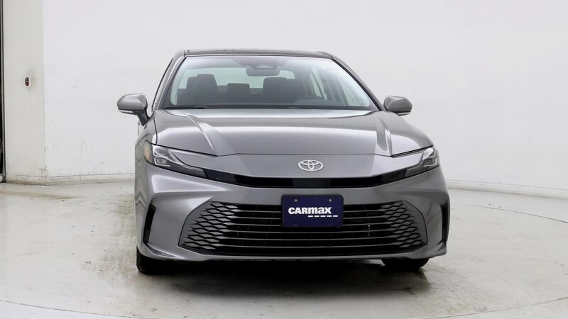 2025 Toyota Camry XLE 5