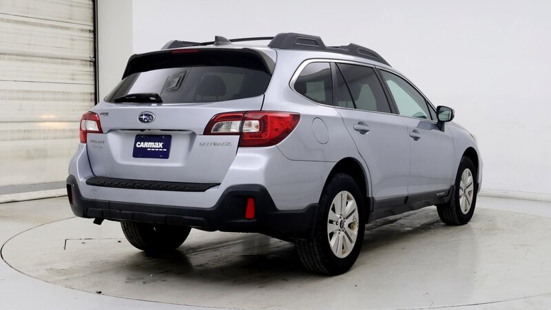 2018 Subaru Outback Premium 8