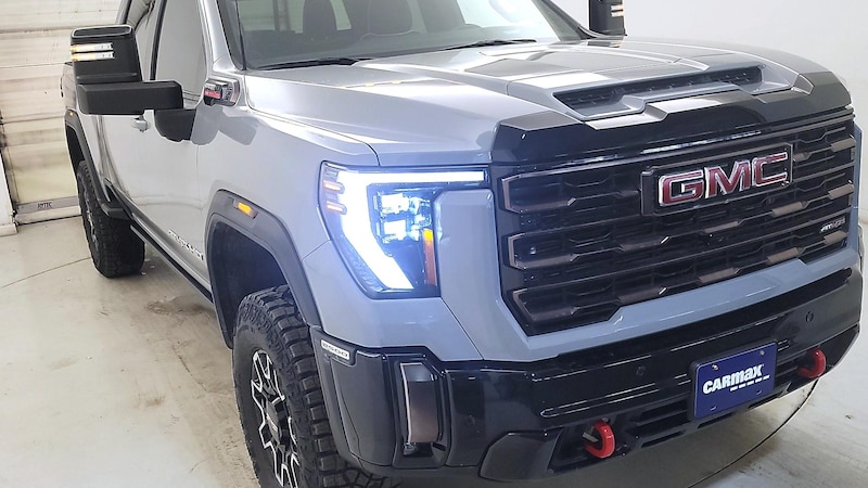 2024 GMC Sierra 2500 AT4X Hero Image
