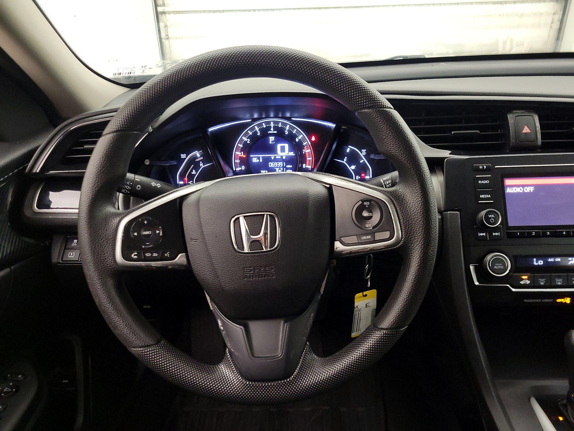 Thumbnail: 2018 Honda Civic - 10