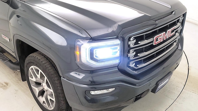 2018 GMC Sierra 1500 SLT Hero Image