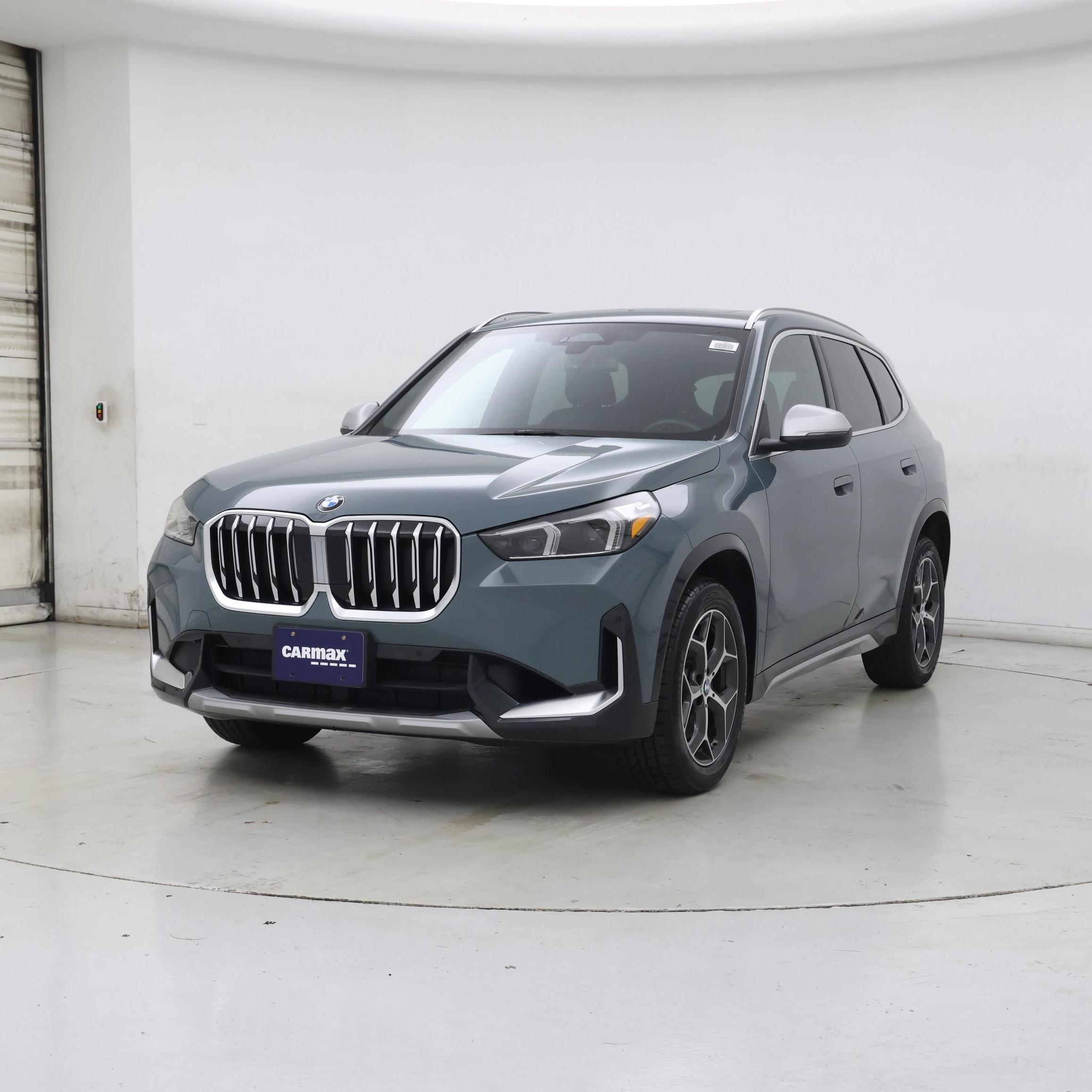 Thumbnail: 2023 BMW X1 - 4