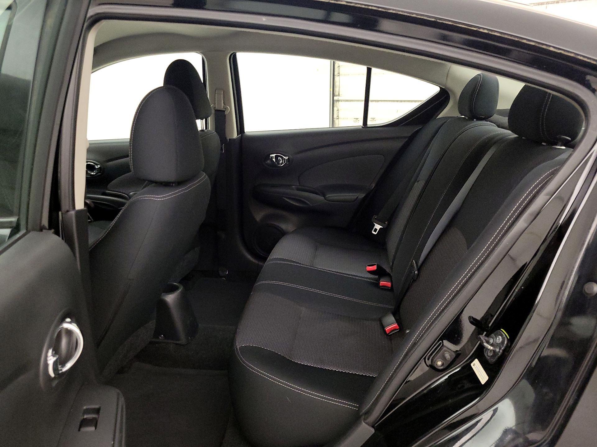 Thumbnail: 2014 Nissan Versa - 18