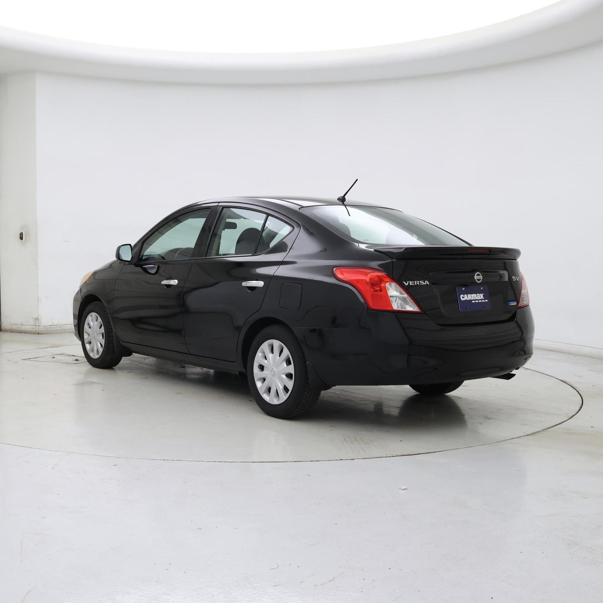 Thumbnail: 2014 Nissan Versa - 2