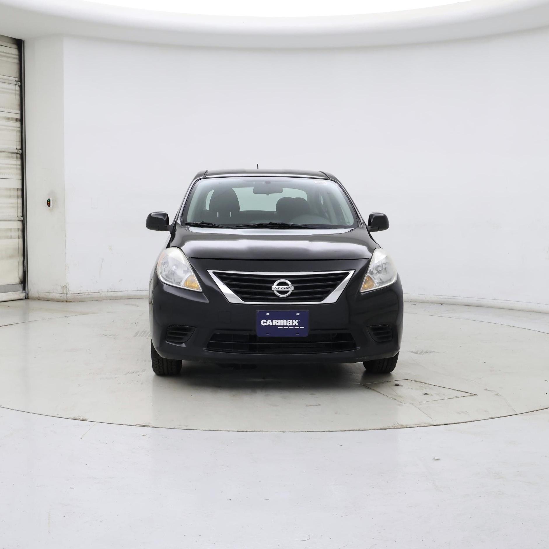 Thumbnail: 2014 Nissan Versa - 5