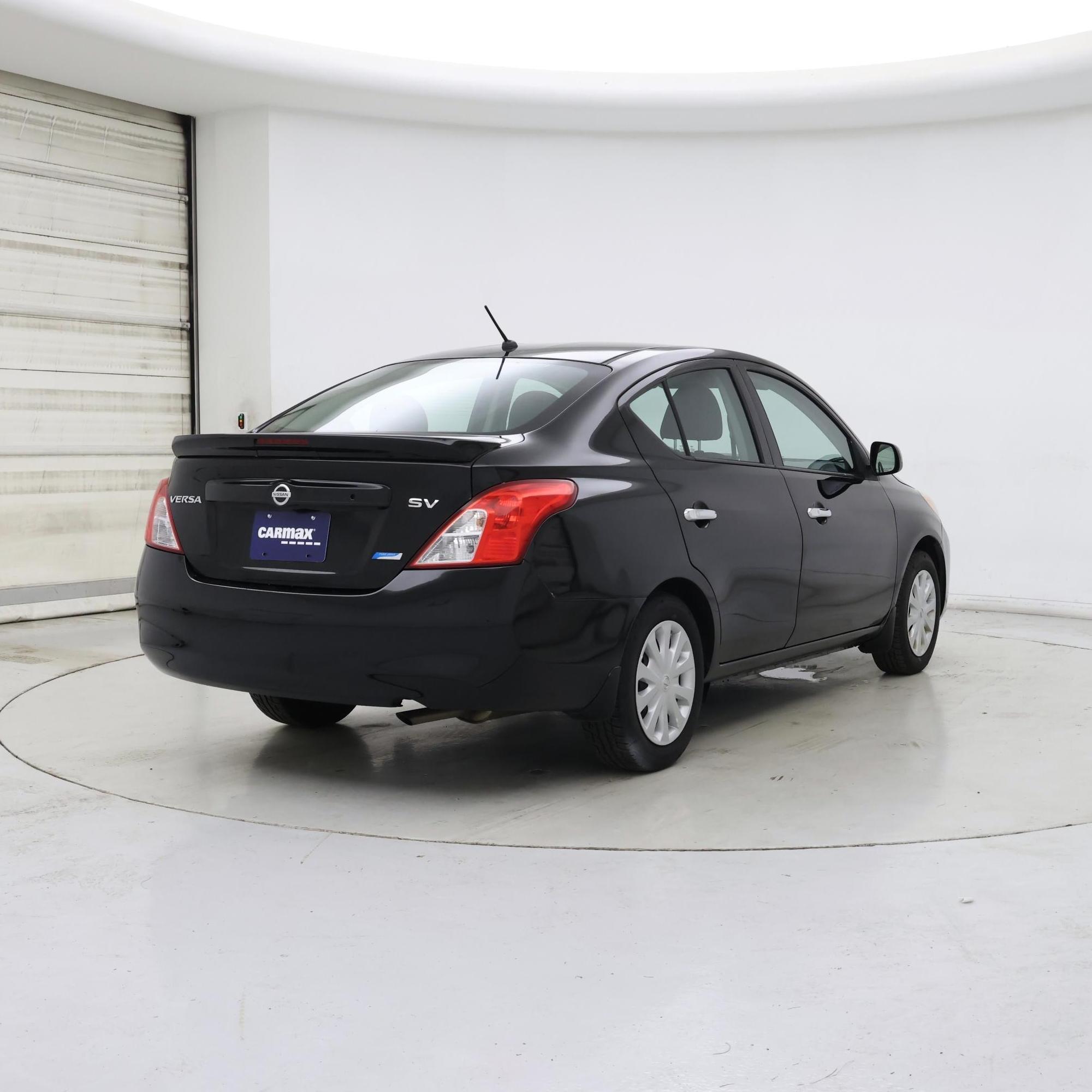Thumbnail: 2014 Nissan Versa - 8