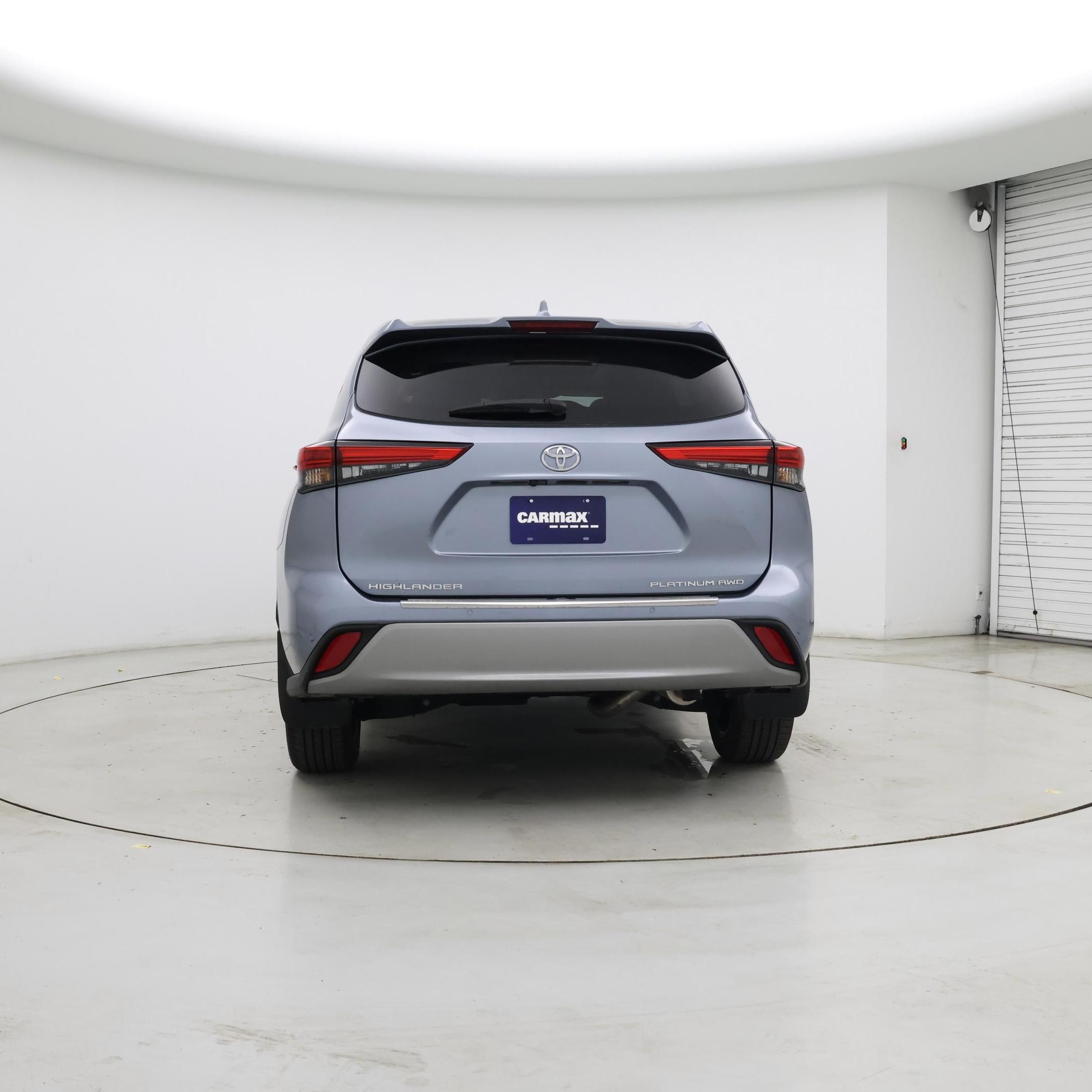 Thumbnail: 2022 Toyota Highlander - 6