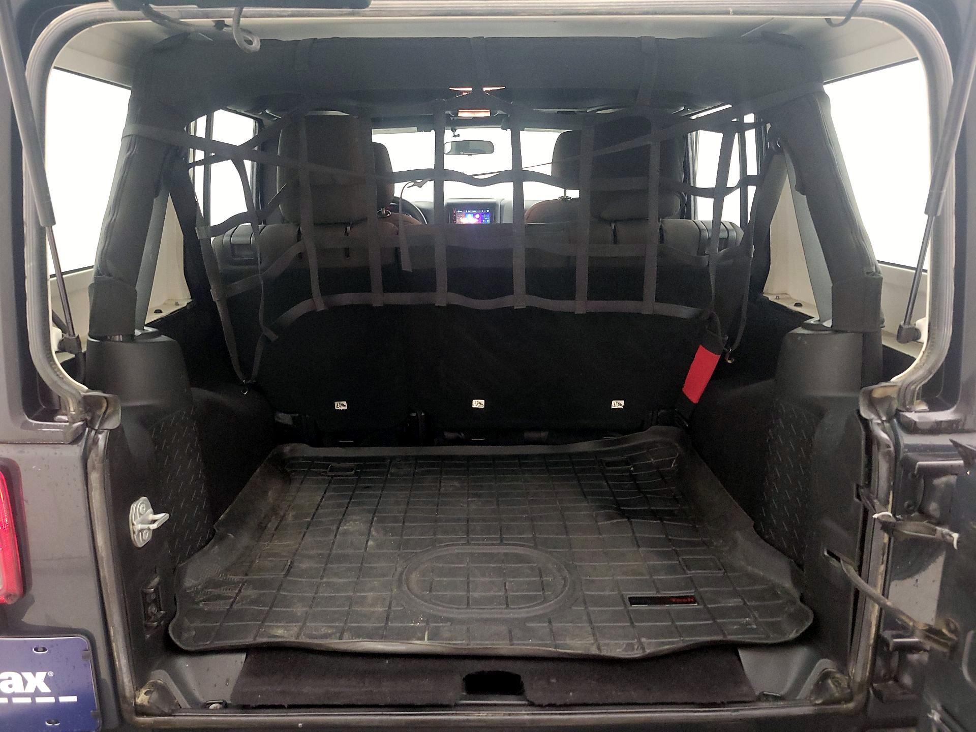 Thumbnail: 2017 Jeep Wrangler - 19