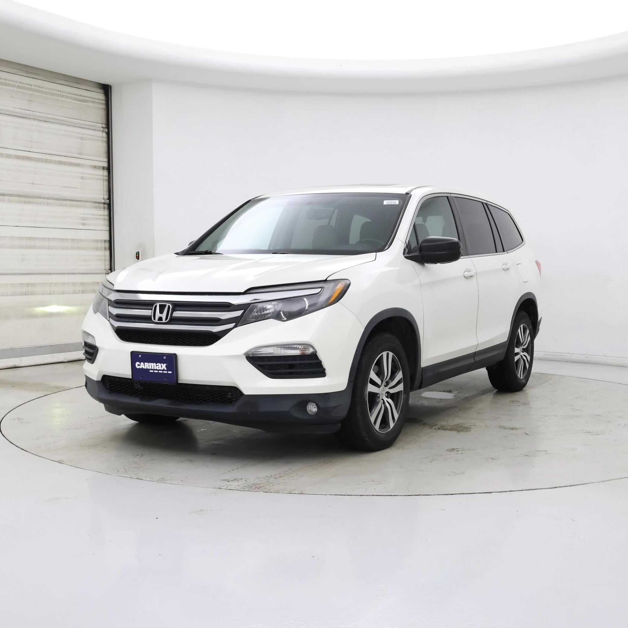 Thumbnail: 2016 Honda Pilot - 4