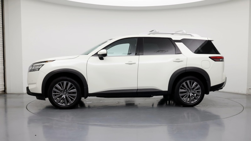 2023 Nissan Pathfinder SL 3