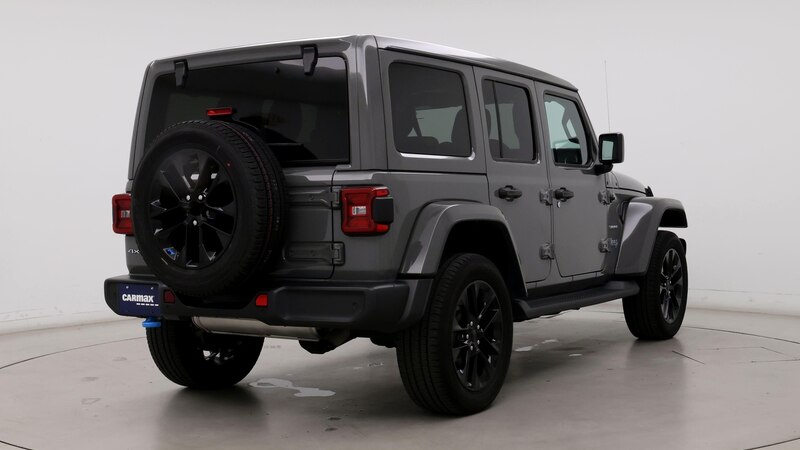 2022 Jeep Wrangler Unlimited Sahara 8