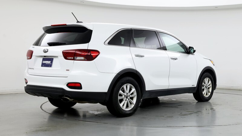 2020 Kia Sorento LX 8