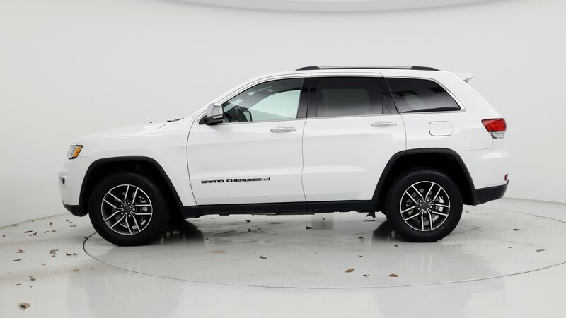 2022 Jeep Grand Cherokee Laredo 3