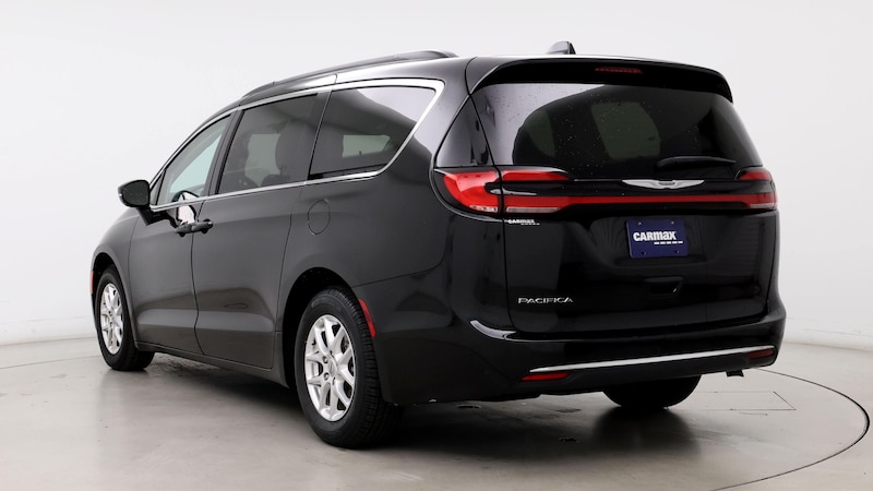 2022 Chrysler Pacifica Touring L 2