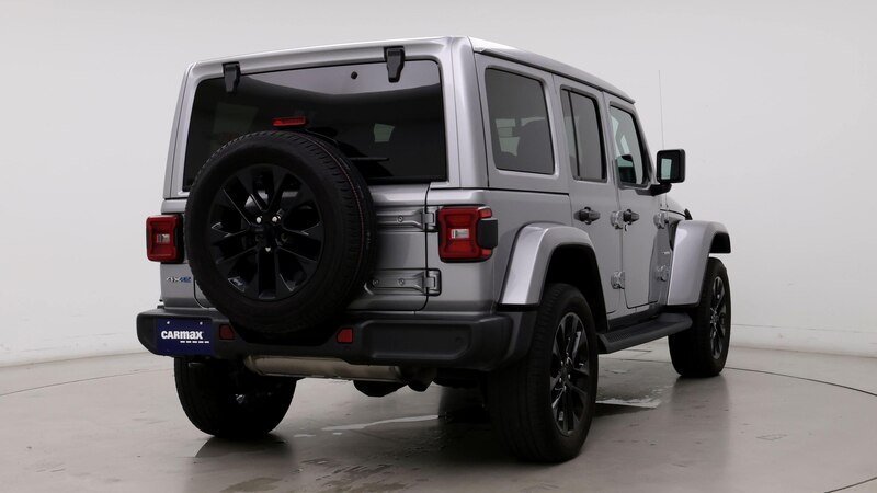 2021 Jeep Wrangler Unlimited Sahara 8