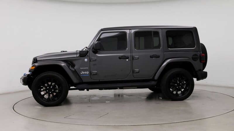 2022 Jeep Wrangler Unlimited Sahara 3