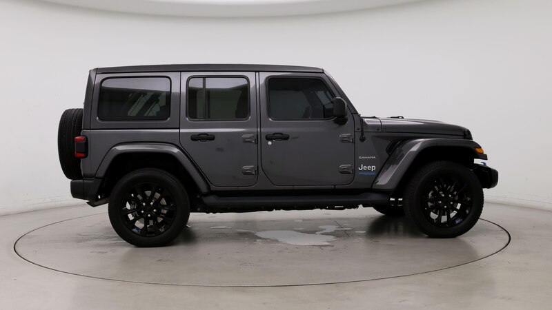 2022 Jeep Wrangler Unlimited Sahara 7