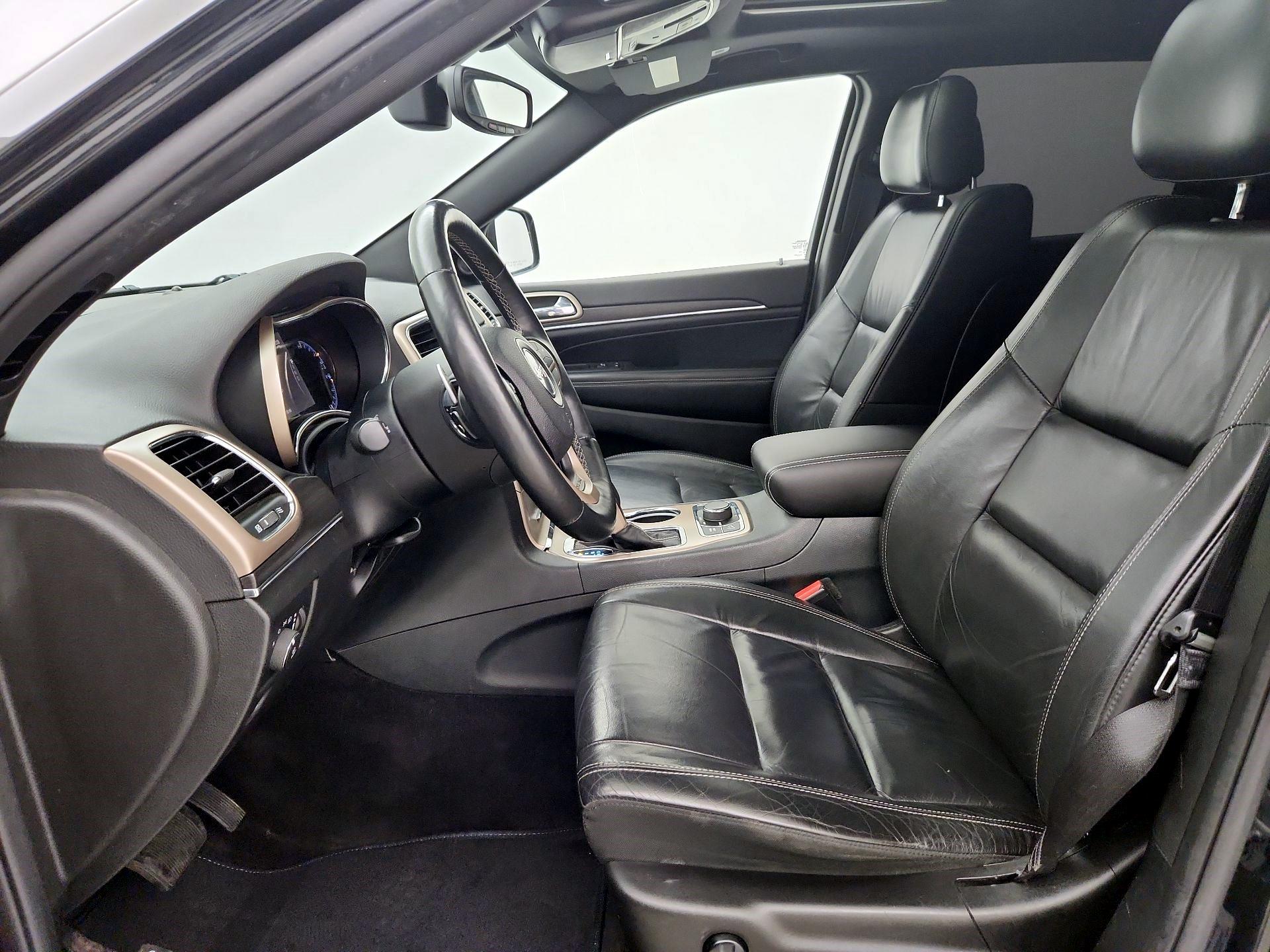 Thumbnail: 2017 Jeep Grand Cherokee - 9