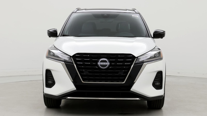 2023 Nissan Kicks SR 5