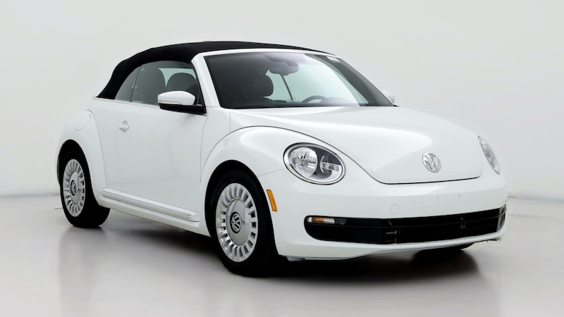 2016 Volkswagen Beetle S Hero Image