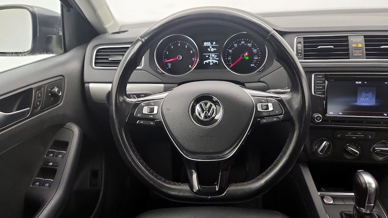 2016 Volkswagen Jetta SE 10