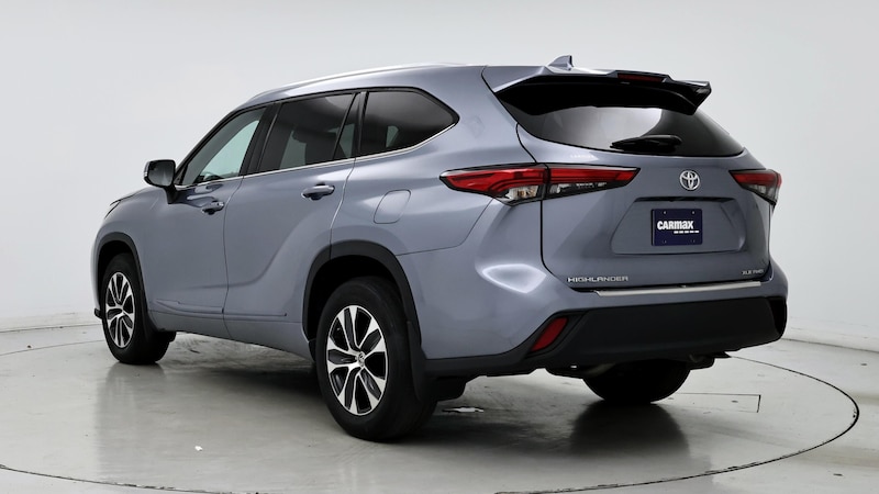 2020 Toyota Highlander XLE 2