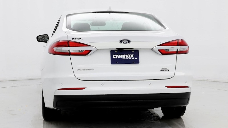 2020 Ford Fusion SE 6