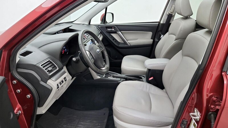 2016 Subaru Forester Touring 9