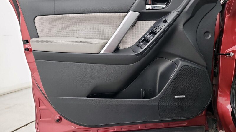 2016 Subaru Forester Touring 10