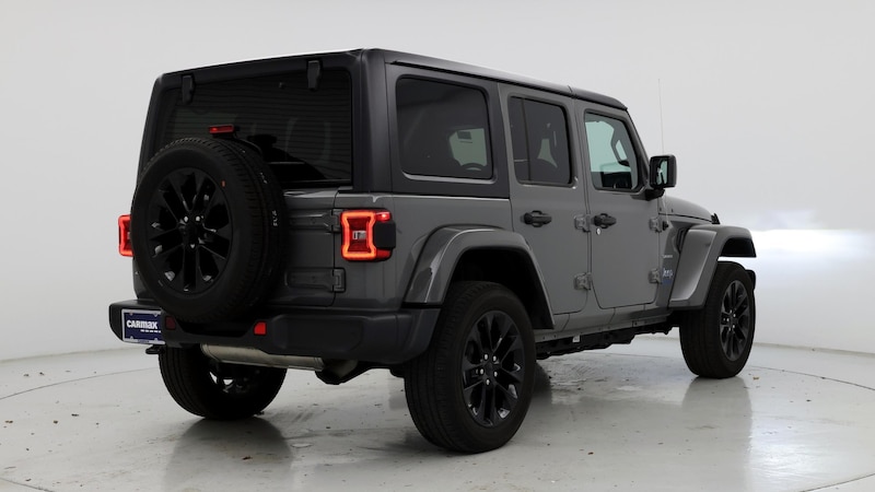 2021 Jeep Wrangler Unlimited Sahara 8