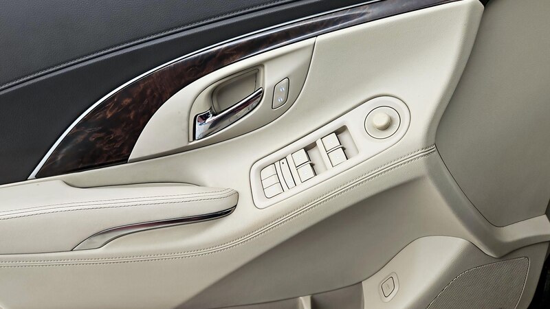 2014 Buick LaCrosse Leather Group 12