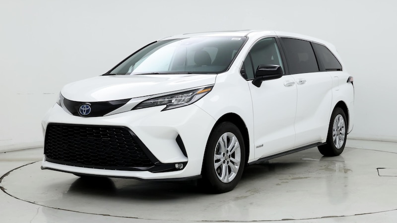 2021 Toyota Sienna XSE 4