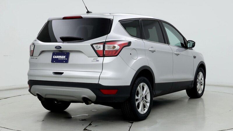 2017 Ford Escape SE 8