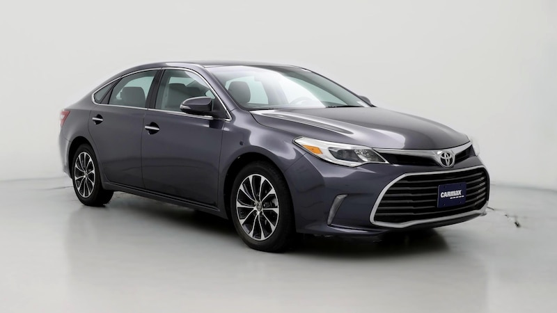 2016 Toyota Avalon XLE Hero Image