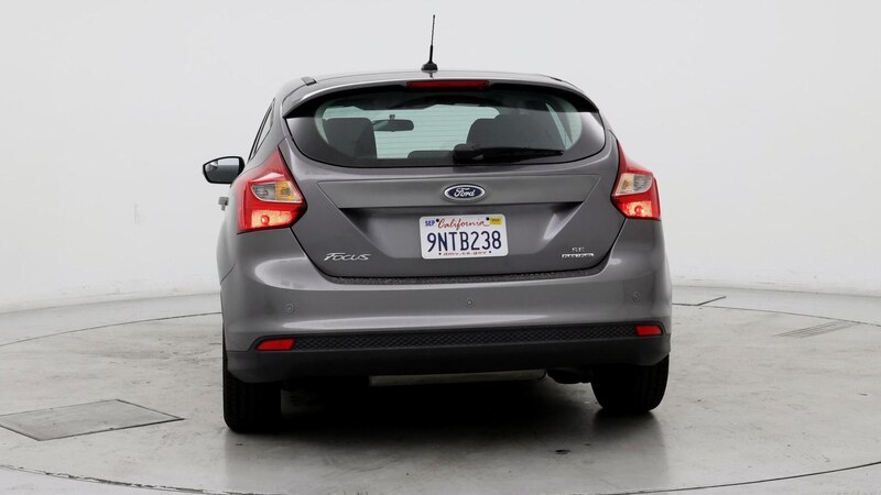 2014 Ford Focus SE 6