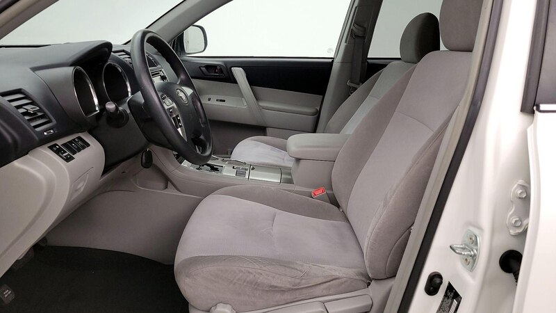 2013 Toyota Highlander  11