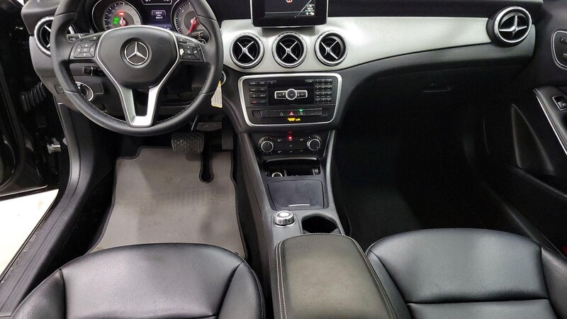 2015 Mercedes-Benz GLA 250 9