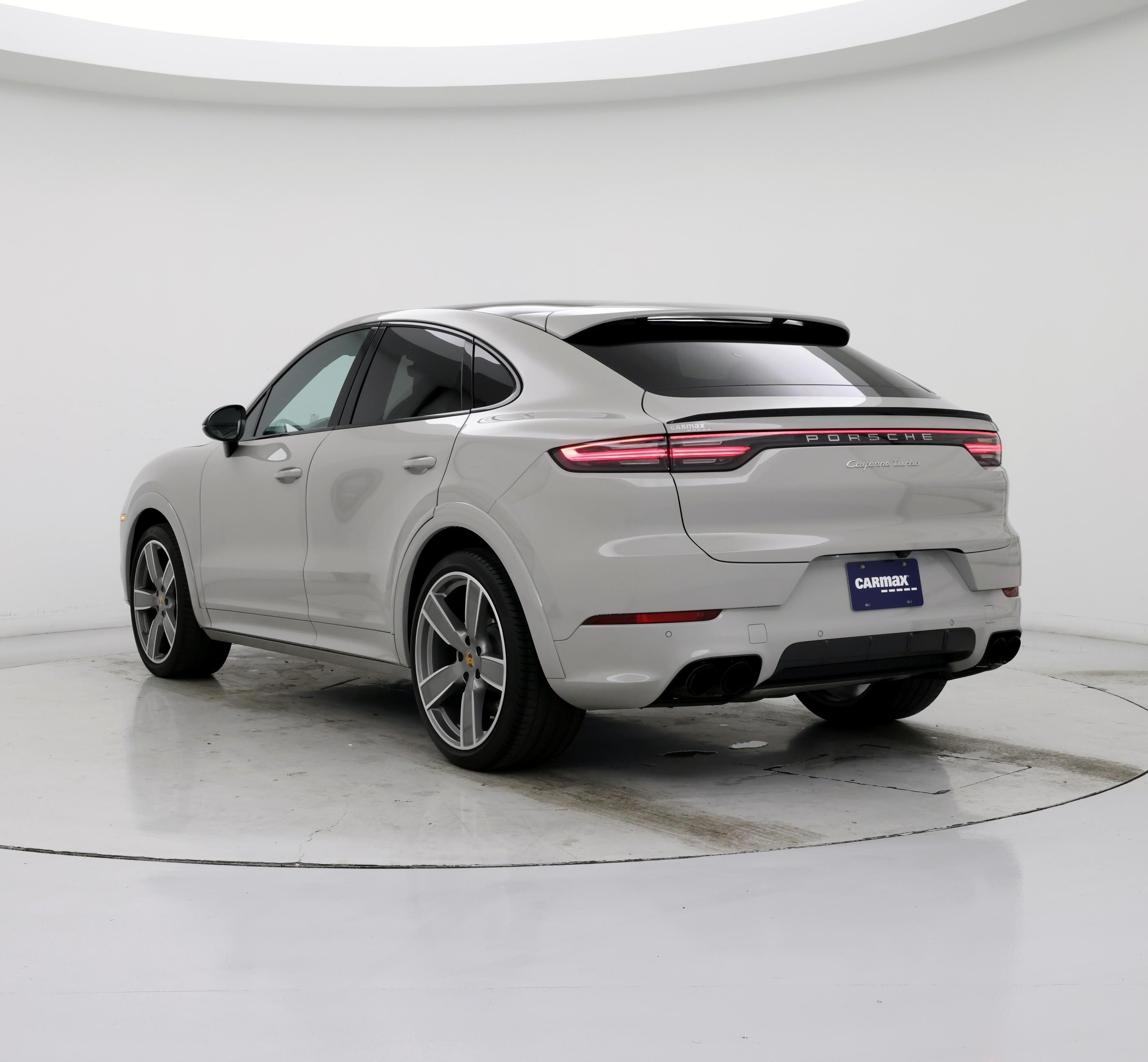 Thumbnail: 2021 Porsche Cayenne - 2