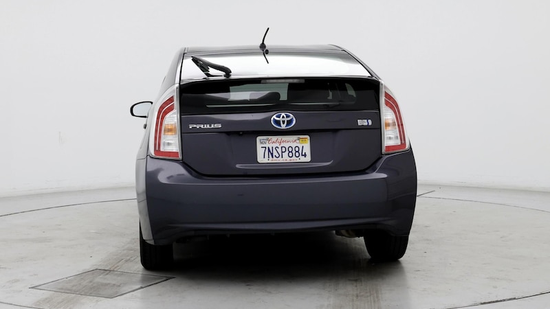 2015 Toyota Prius Two 6