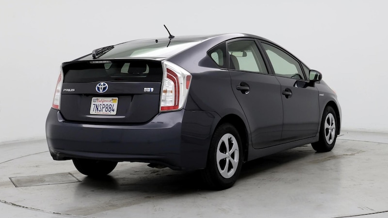 2015 Toyota Prius Two 8