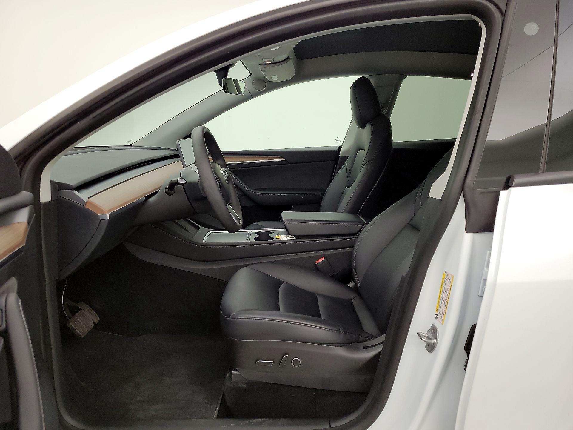 Thumbnail: 2023 Tesla Model Y - 11