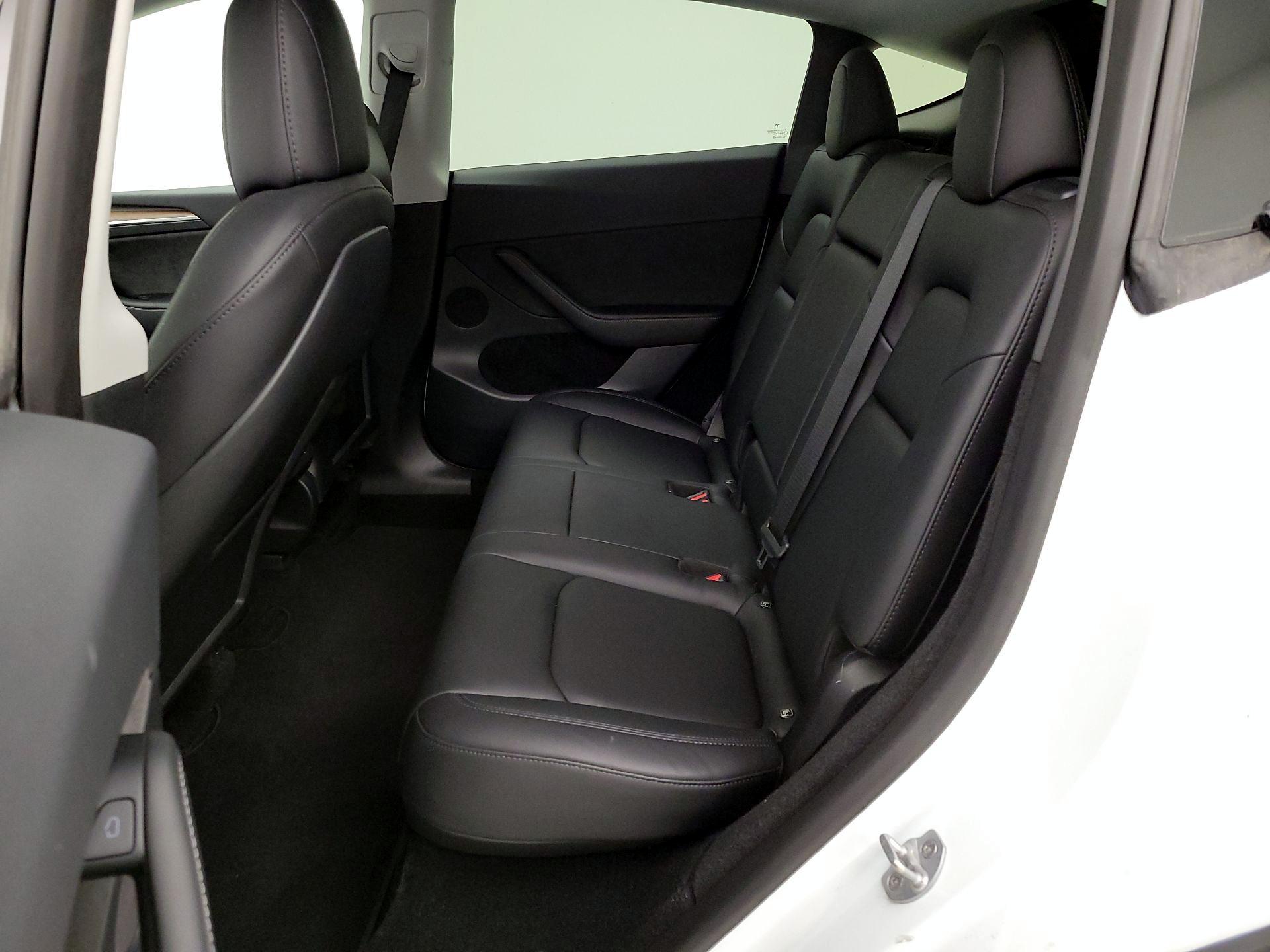 Thumbnail: 2023 Tesla Model Y - 18