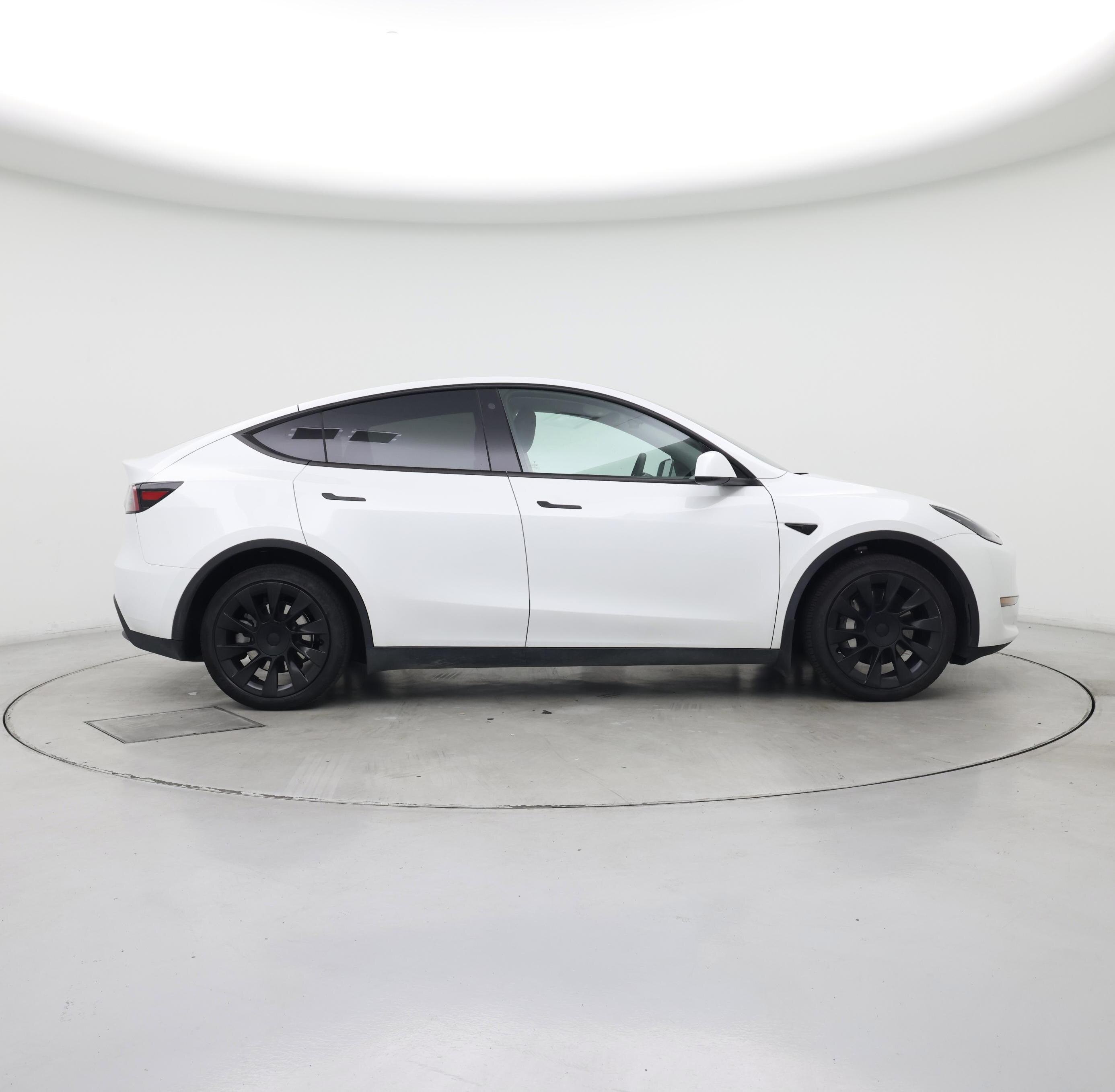 Thumbnail: 2023 Tesla Model Y - 7