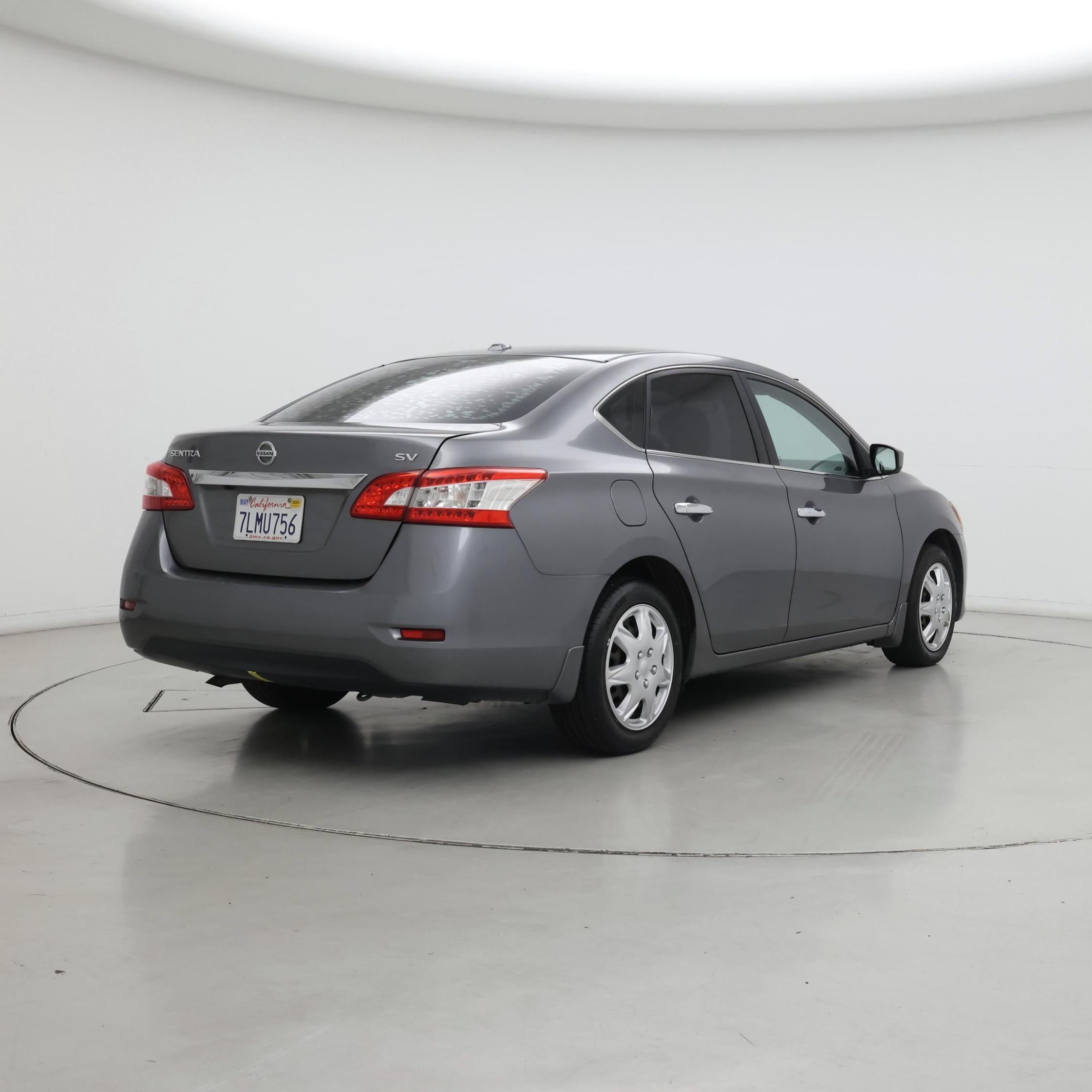Thumbnail: 2015 Nissan Sentra - 8