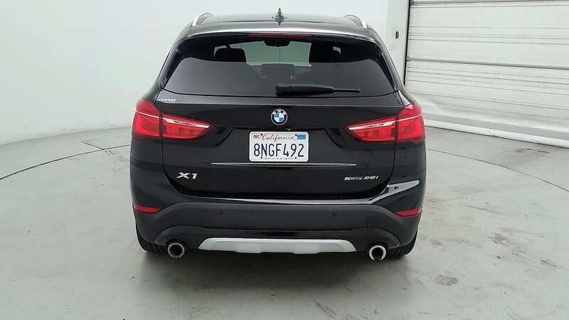 2020 BMW X1 sDrive28i 6