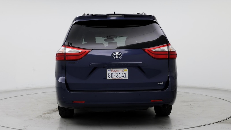 2018 Toyota Sienna XLE Premium 6