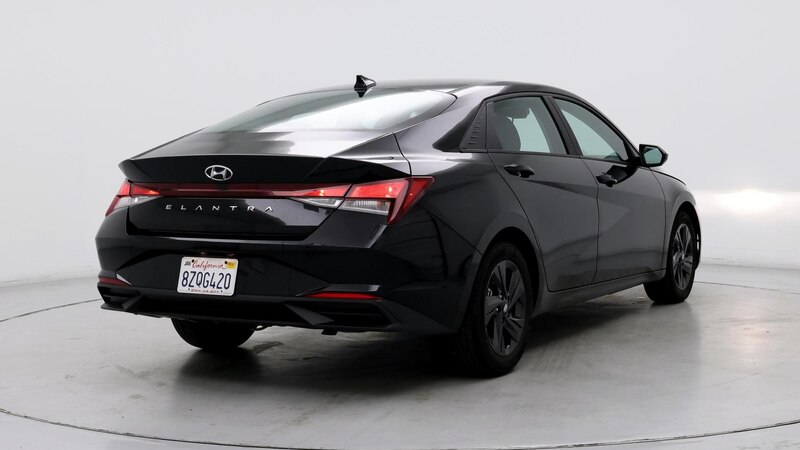 2022 Hyundai Elantra SEL 8