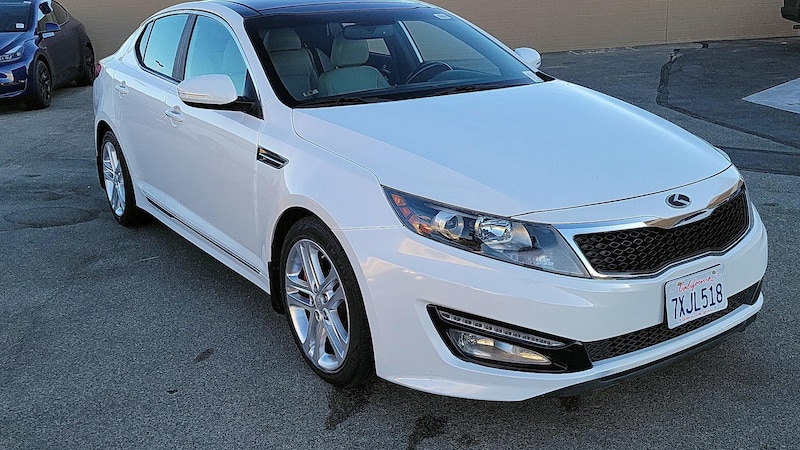 2013 Kia Optima SXL Hero Image