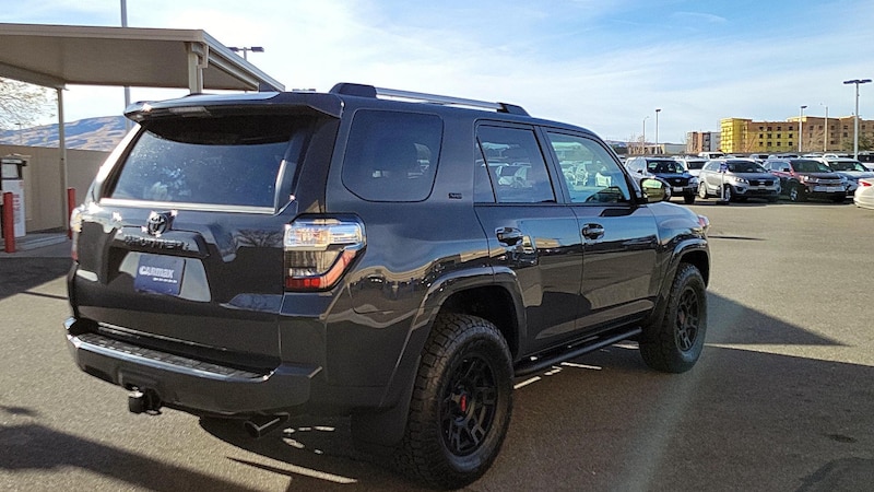 2024 Toyota 4Runner SR5 5